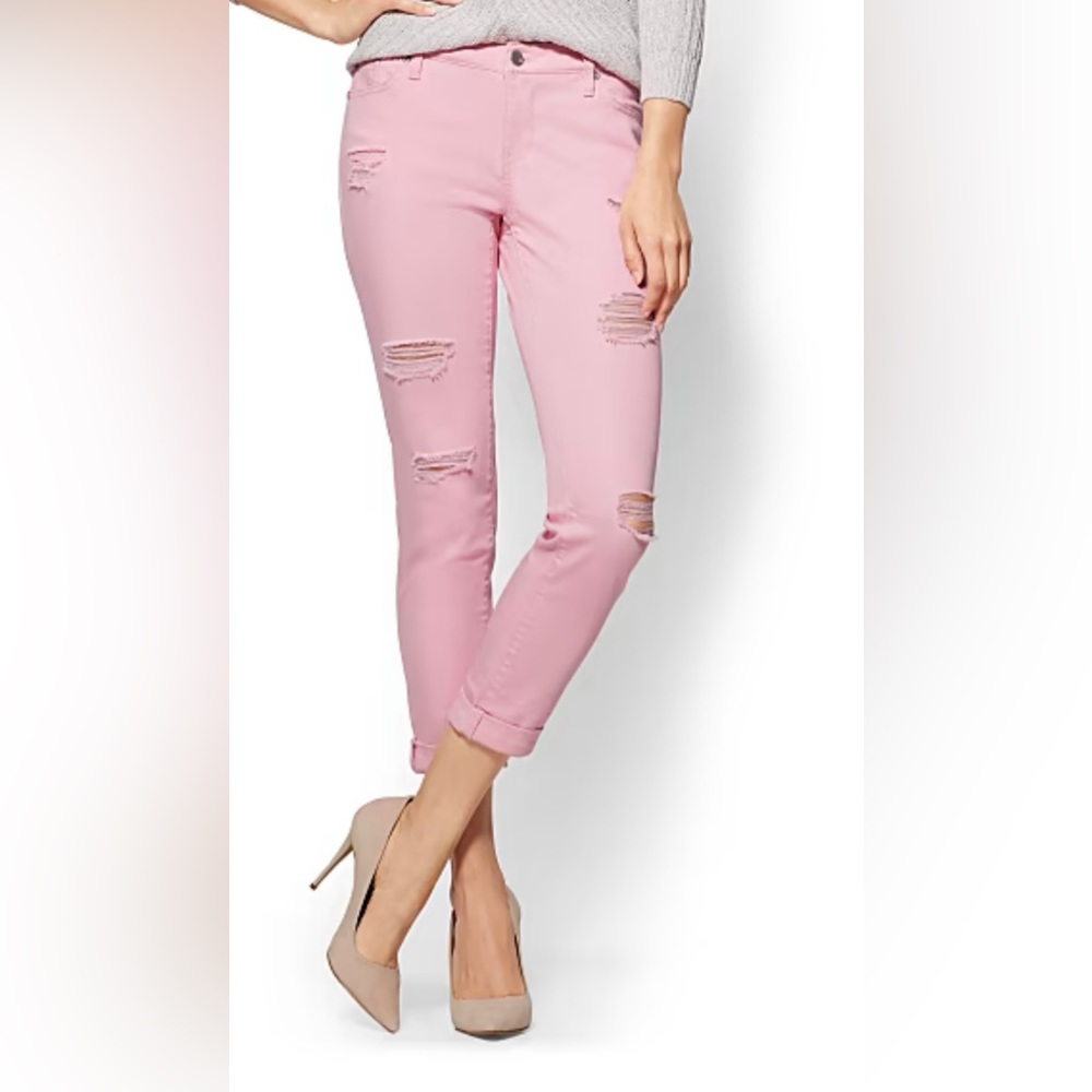 New York and Co. boyfriend crop length pant